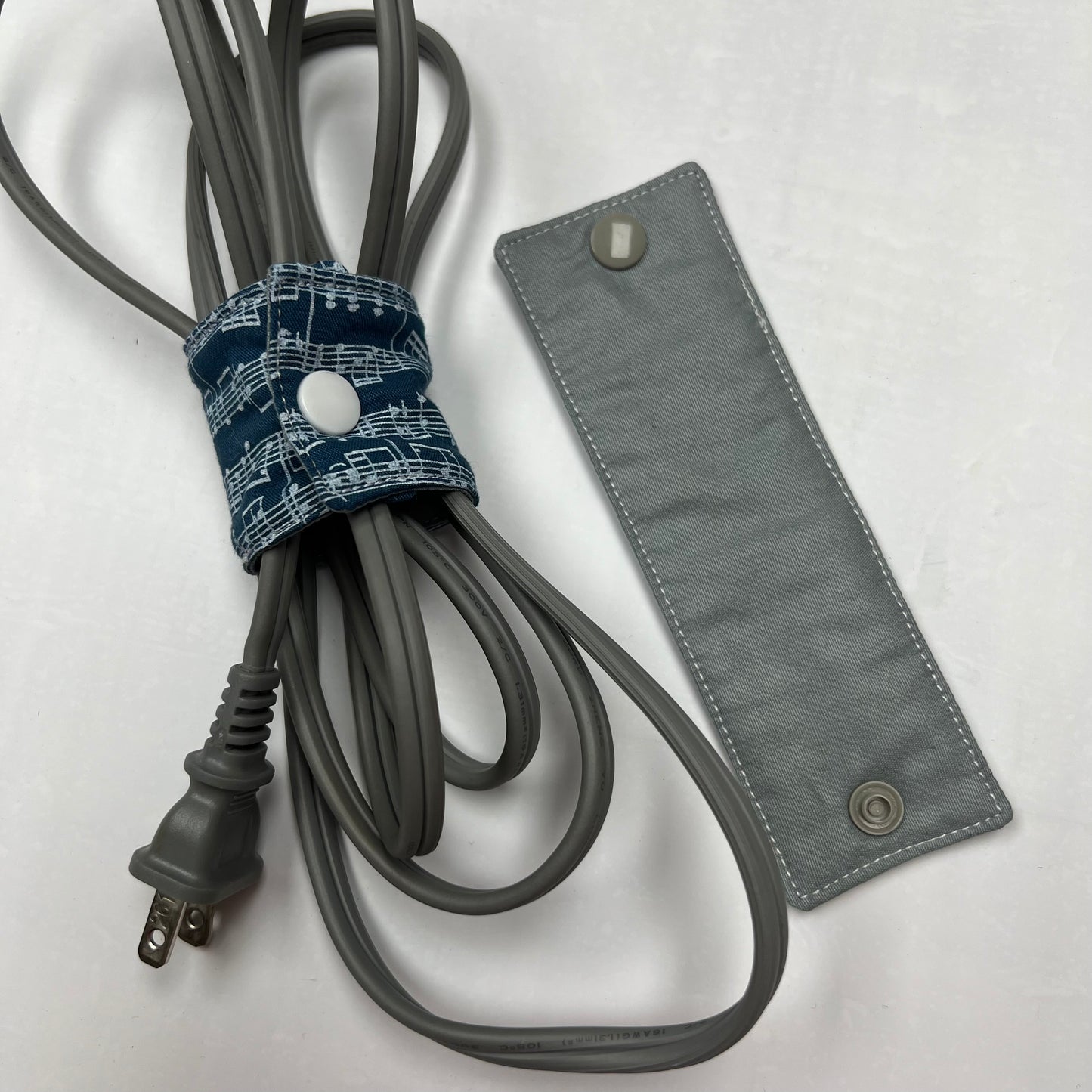 Large Cord Minder